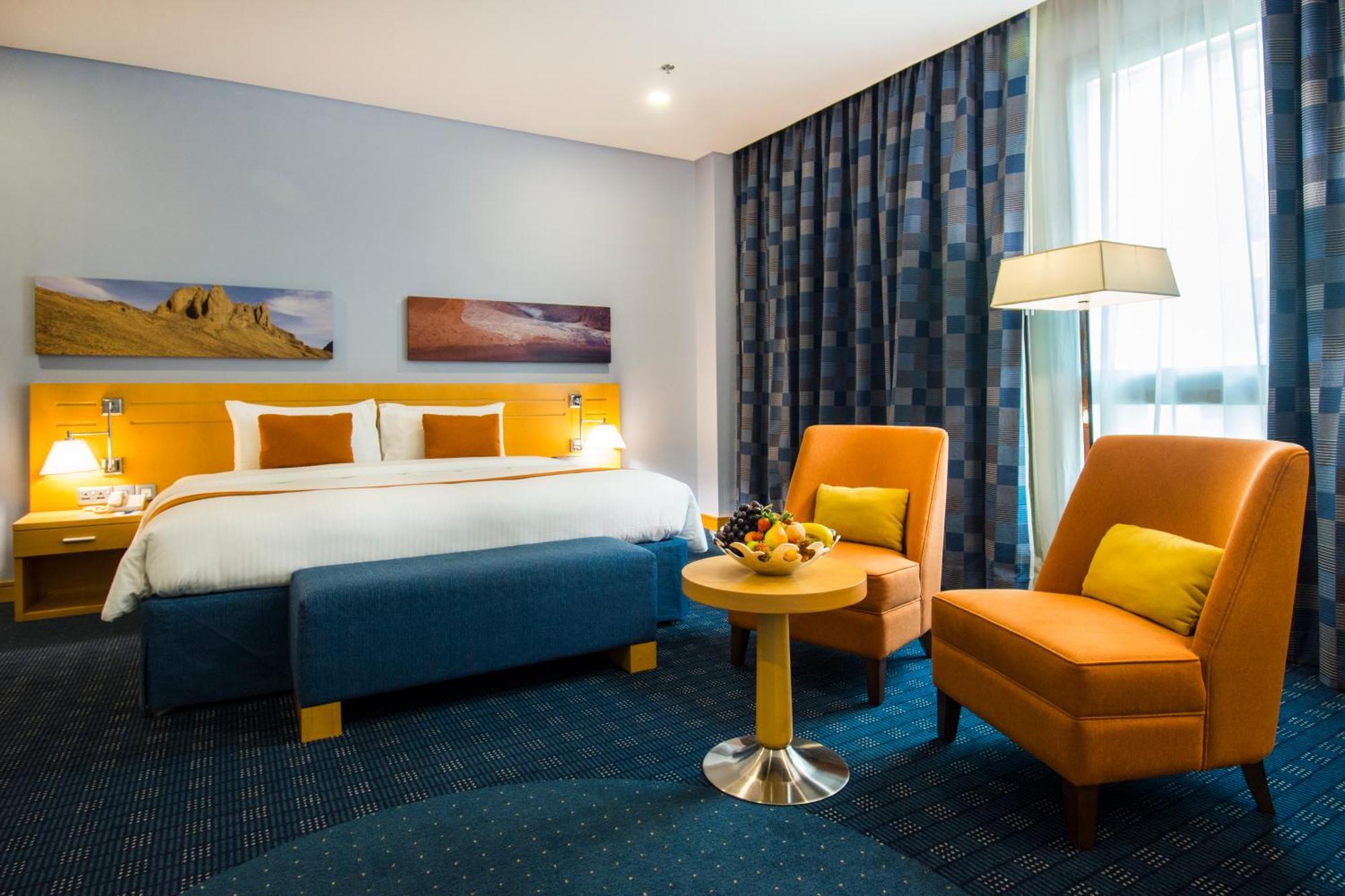 City Seasons Hotel & Suites Маскат Экстерьер фото