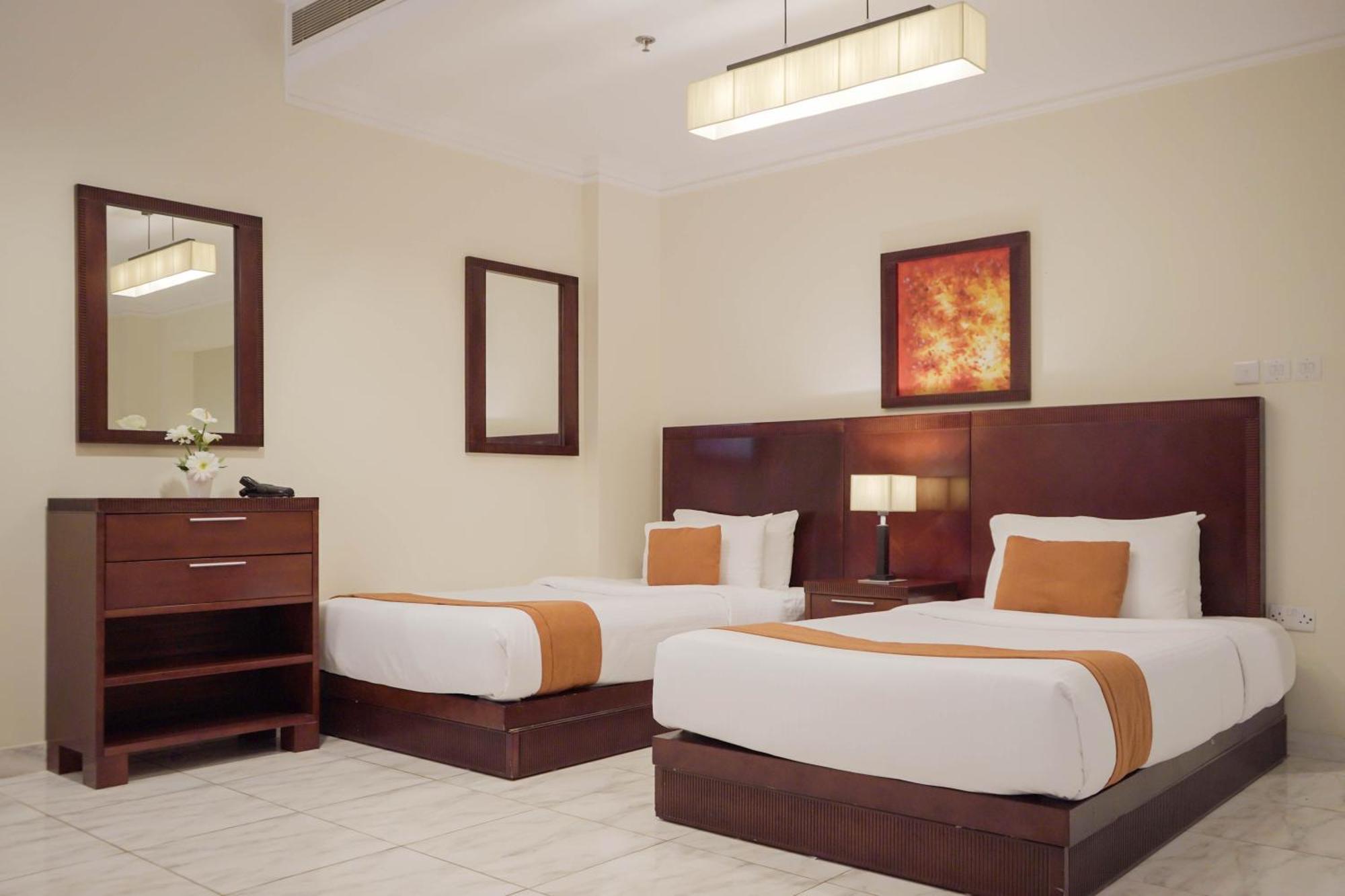 City Seasons Hotel & Suites Маскат Экстерьер фото